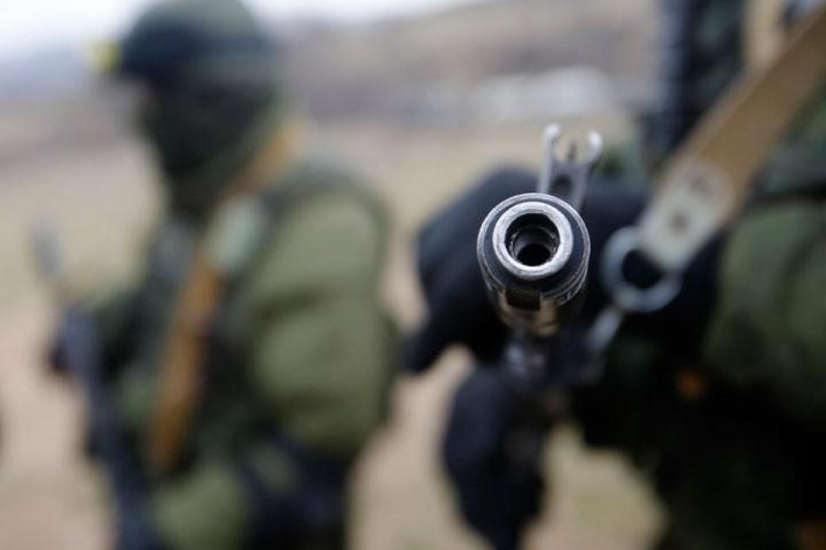 Боец ВСУ от пьянства съехал с катушек: все споры стал решать при помощи стрельбы из автомата Боец ВСУ от пьянства съехал с катушек: все споры стал решать при помощи стрельбы из автомата