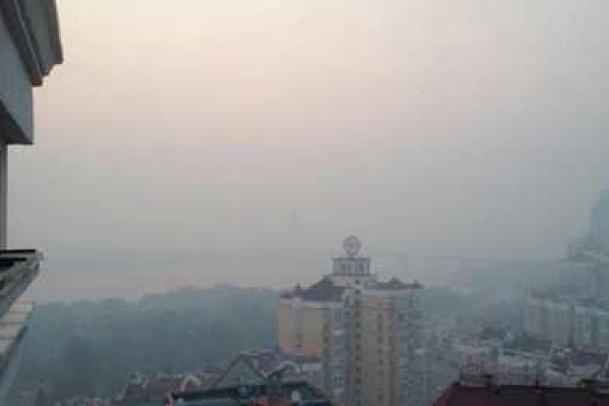 Столичная СЭС бьет тревогу: уровень загрязнения воздуха в городе превышает норму в 8 раз Столичная СЭС бьет тревогу: уровень загрязнения воздуха в городе превышает норму в 8 раз