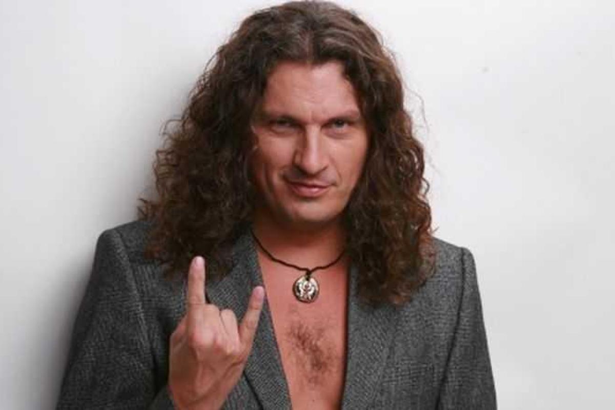 Поклонники Кузьмы Скрябина открыли стену памяти музыканту в Одессе 