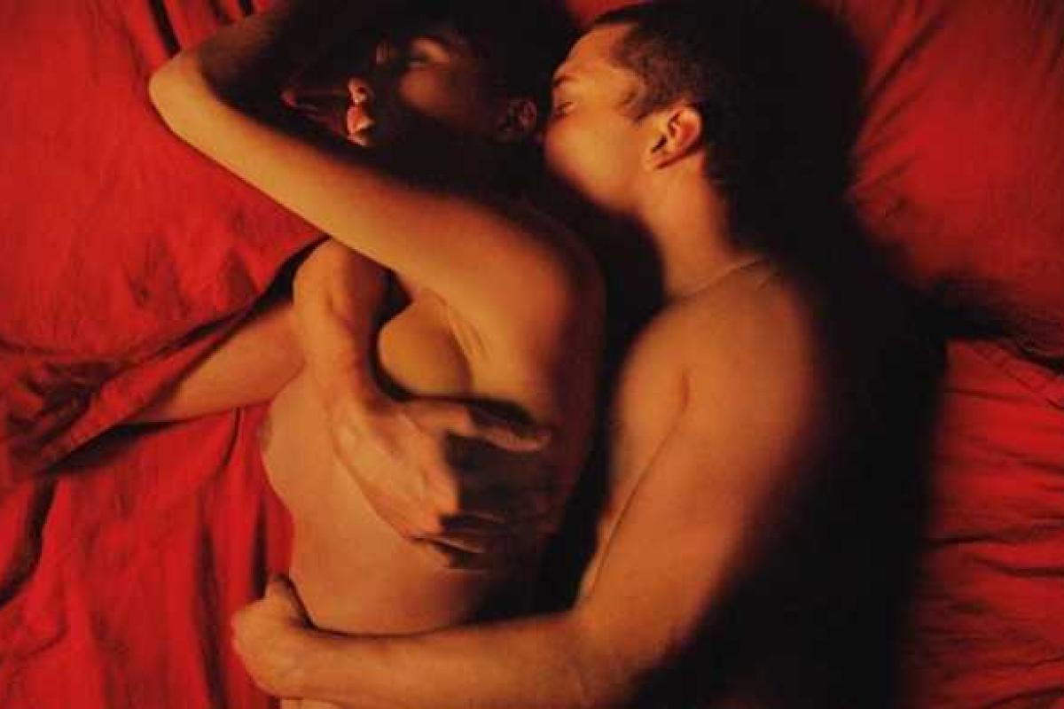В России запретили к прокату эротическую мелодраму "Любовь", показанную на Каннском кинофестивале