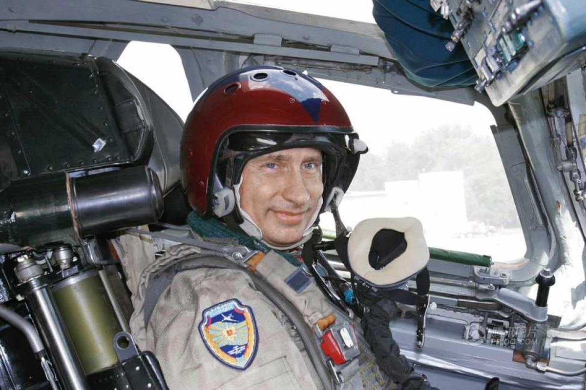 Путин: мы помогаем Сирии, но нас там нет Путин: мы помогаем Сирии, но нас там нет