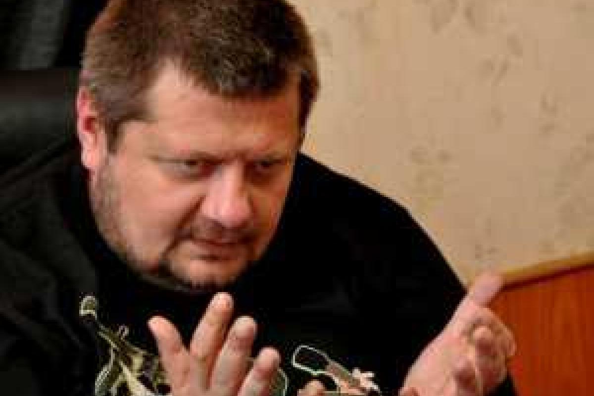 Радикал Мосийчук объяснил причину своего "голодного протеста" Радикал Мосийчук объяснил причину своего "голодного протеста"