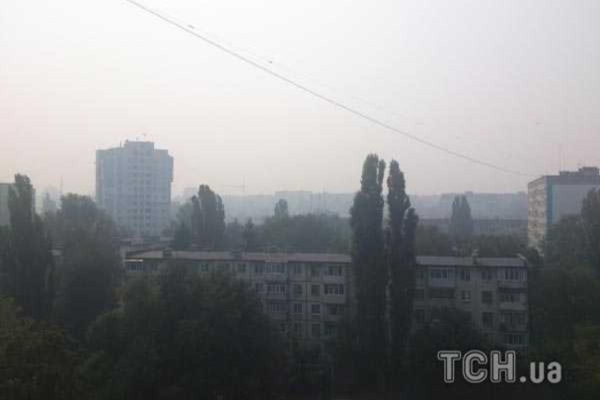 Кременчуг затянуло едким дымом Кременчуг затянуло едким дымом