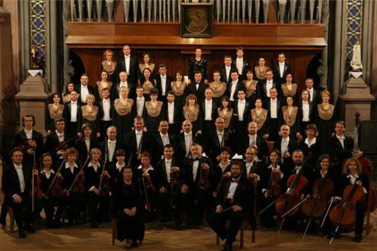 В Киеве стартовал международный музыкальный фестиваль "Киев Музик Фест-2015" В Киеве стартовал международный музыкальный фестиваль "Киев Музик Фест-2015"