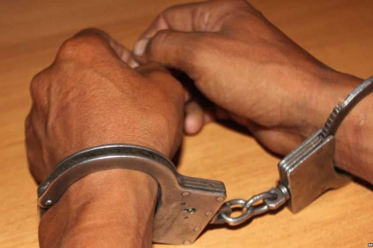 На КПП арестован "полицейский ЛНР", пытавшийся просочиться на подконтрольную Украине территорию На КПП арестован "полицейский ЛНР", пытавшийся просочиться на подконтрольную Украине территорию