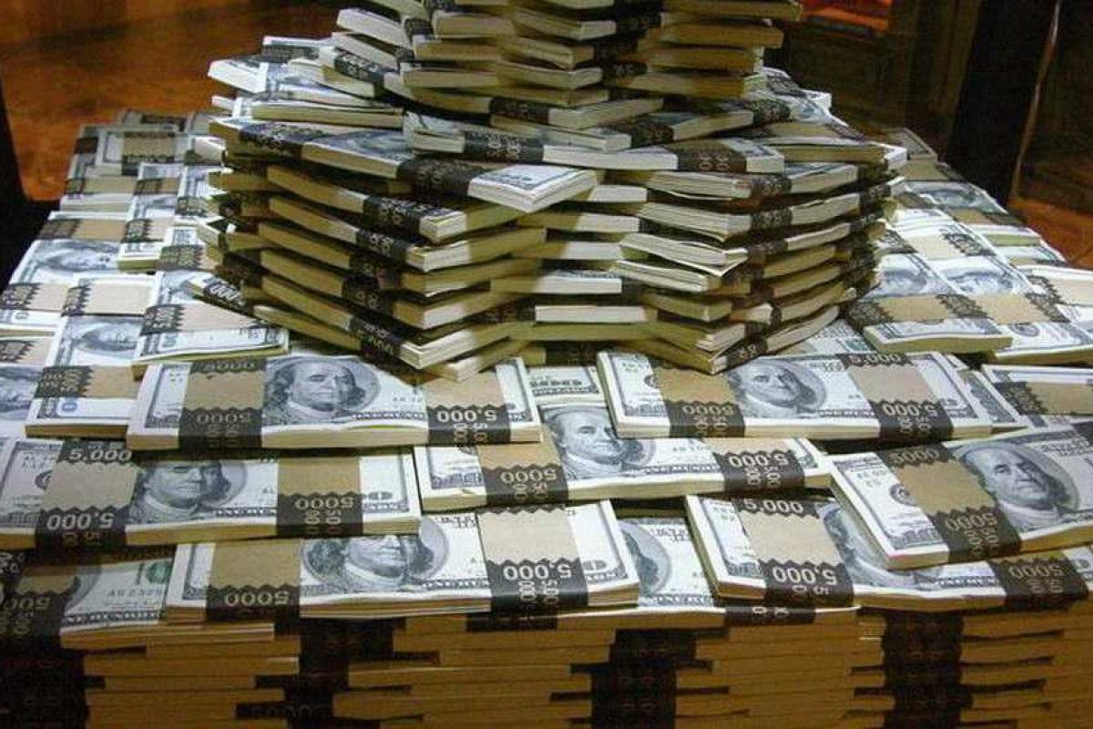 Вожди "республик" хранят на счетах в украинских банках кругленькую сумму Вожди "республик" хранят на счетах в украинских банках кругленькую сумму