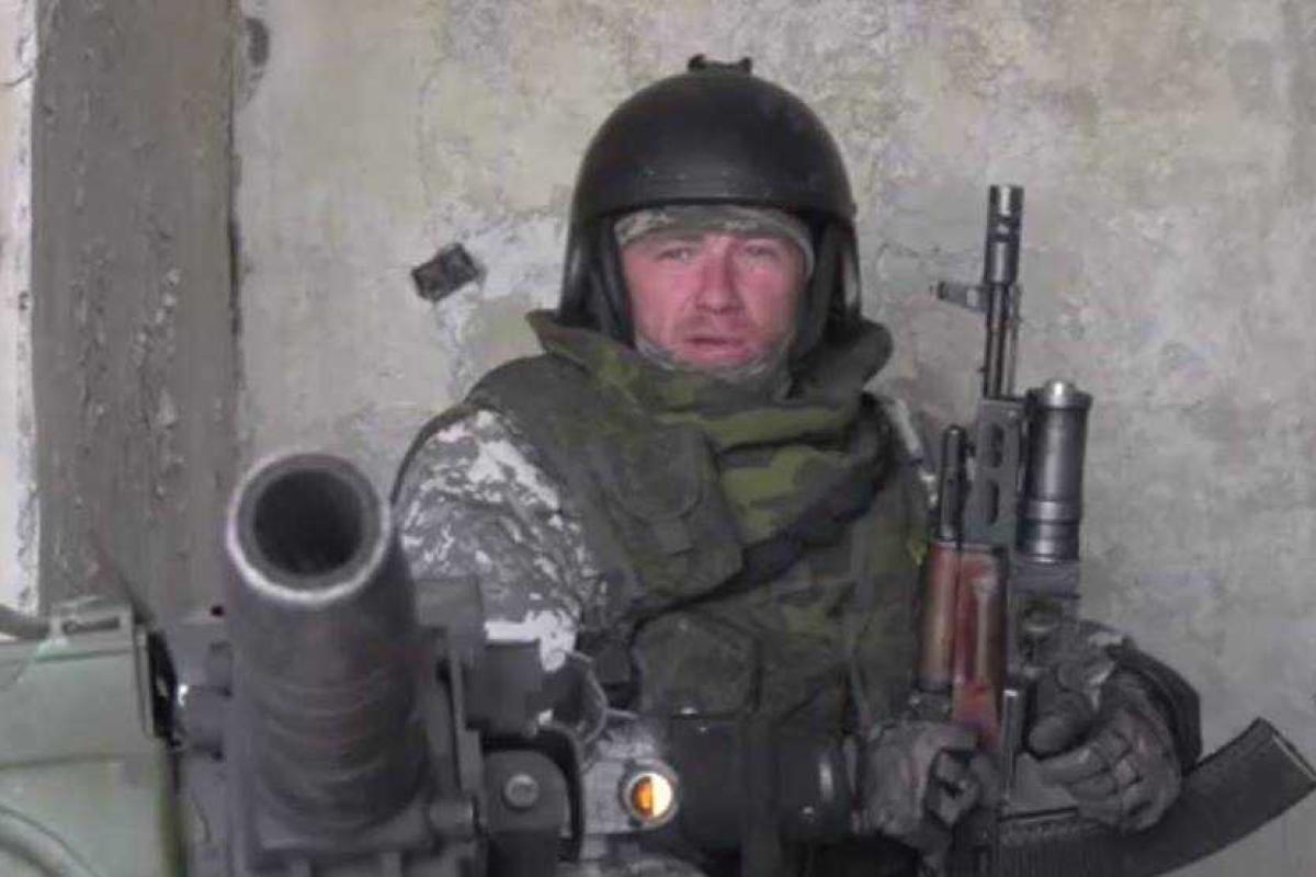 Отвоевался: появилась информация, что "Моторола" попал в плен к боевикам ИГИЛ Отвоевался: появилась информация, что "Моторола" попал в плен к боевикам ИГИЛ