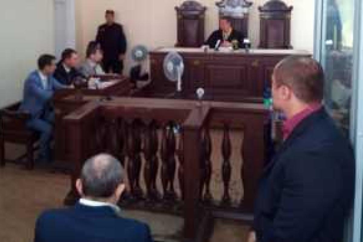 В Полтаве возобновилось слушание по делу Кернеса