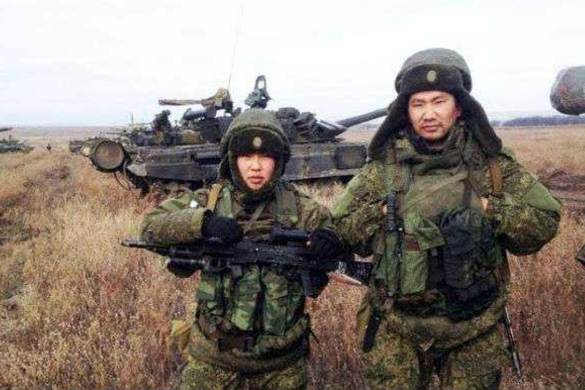 В "ДНР" буряты будут учить школьников "бить белку в глаз"