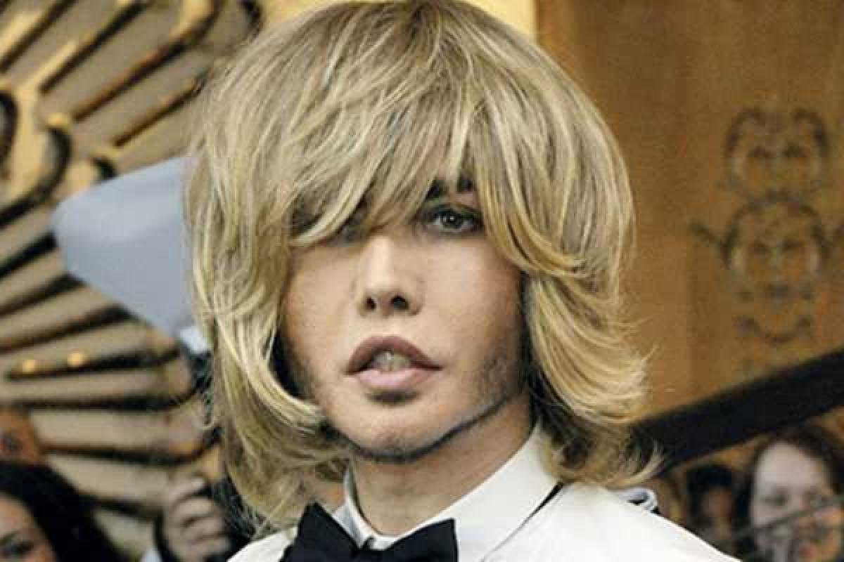 В одном из московских магазинов Сергей Зверев столкнулся с фронтменом группы Aerosmith