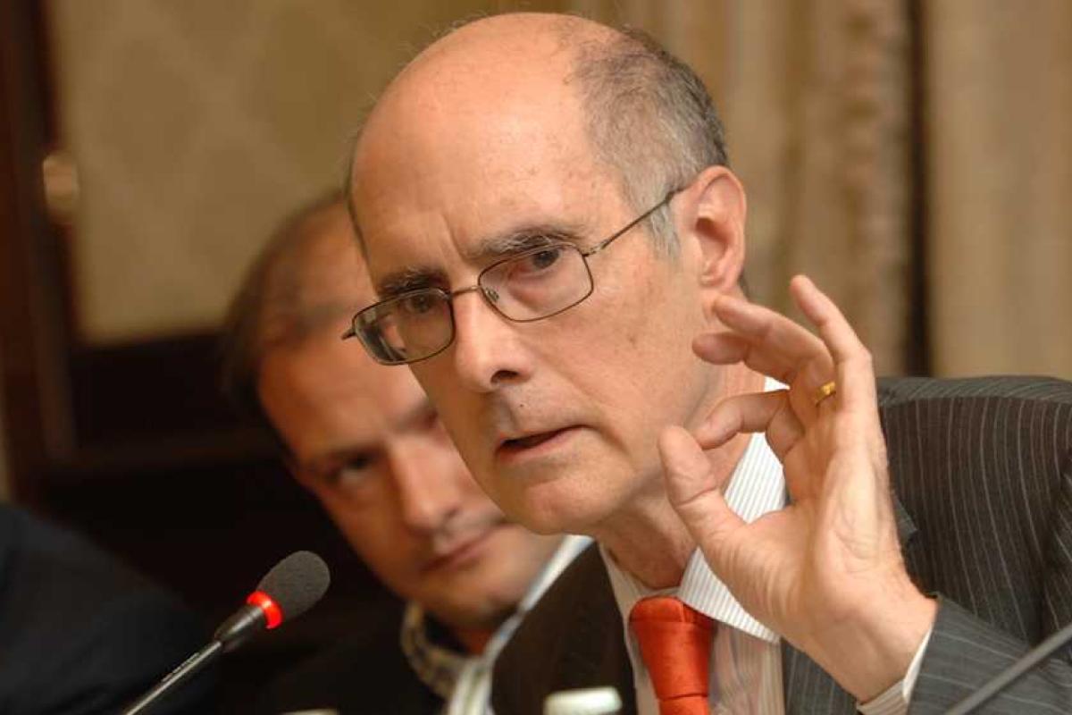 Американский эксперт рассказал, чем должна закончиться война на Донбассе