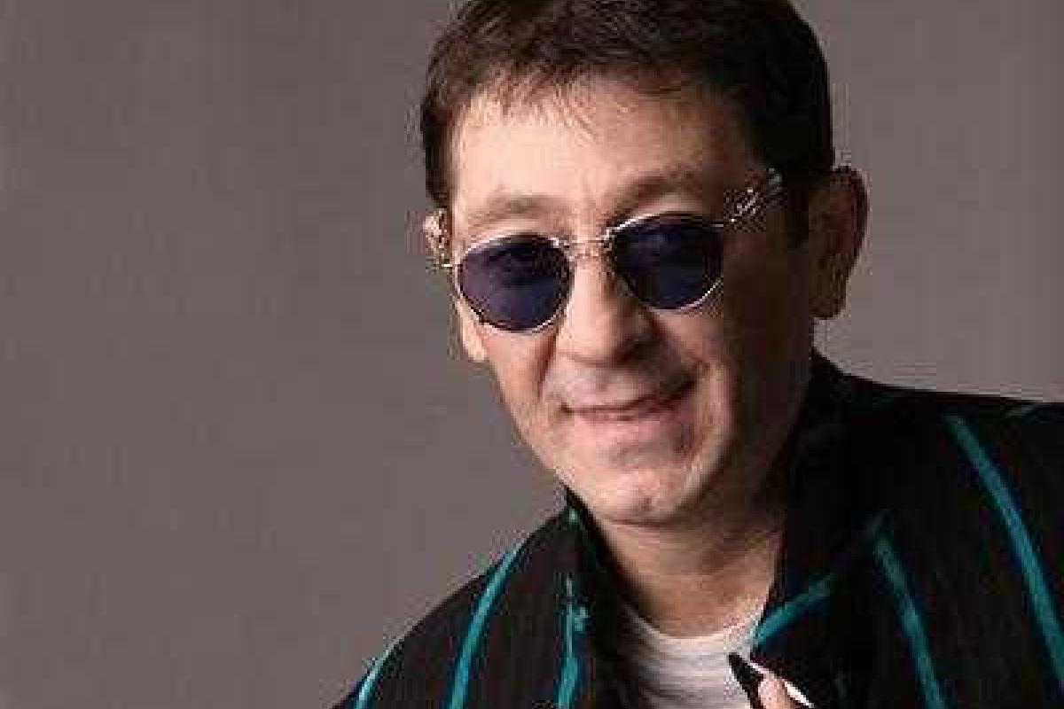 Семья Лепса уехала из московской квартиры, оставив "привет" поклонникам