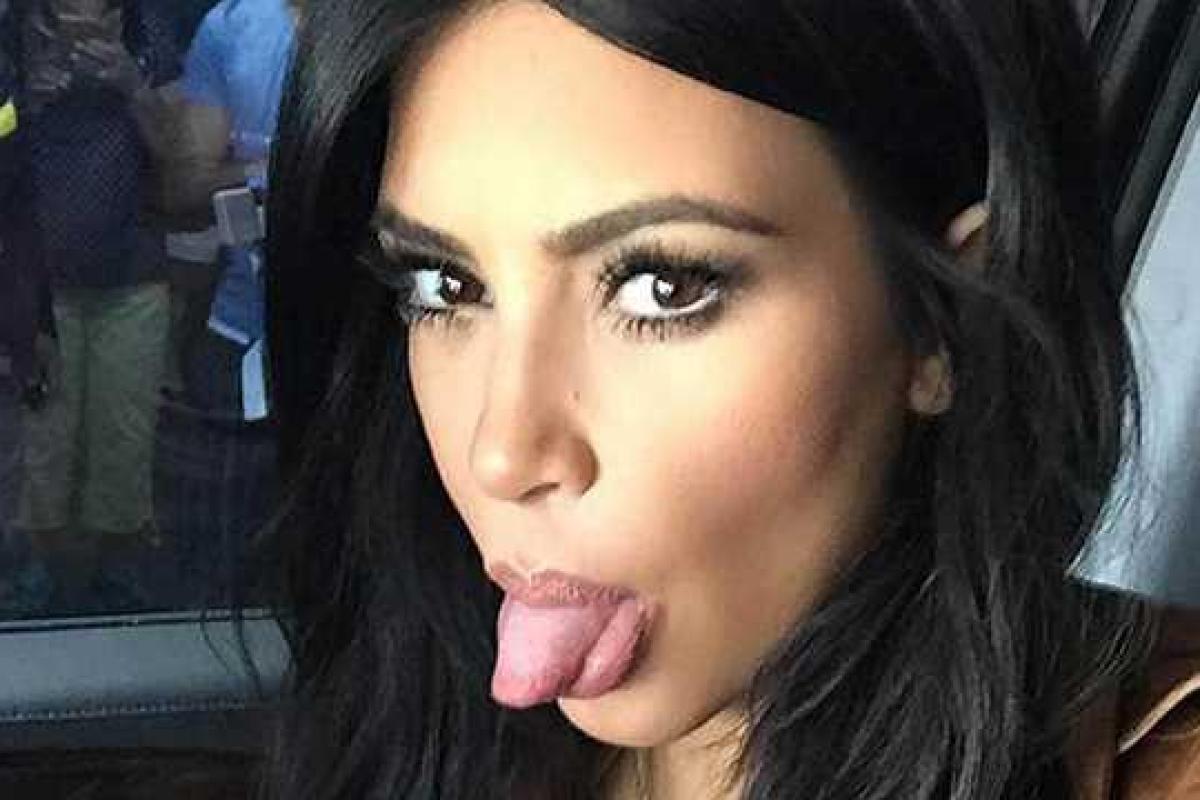 Беременная Ким Кардашьян вновь радует фанатов "свеженьким" фото Беременная Ким Кардашьян вновь радует фанатов "свеженьким" фото