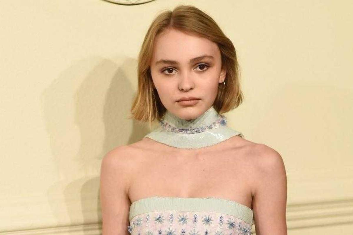 Юная дочь Ванессы Паради снялась в фотосессии для Vogue Paris