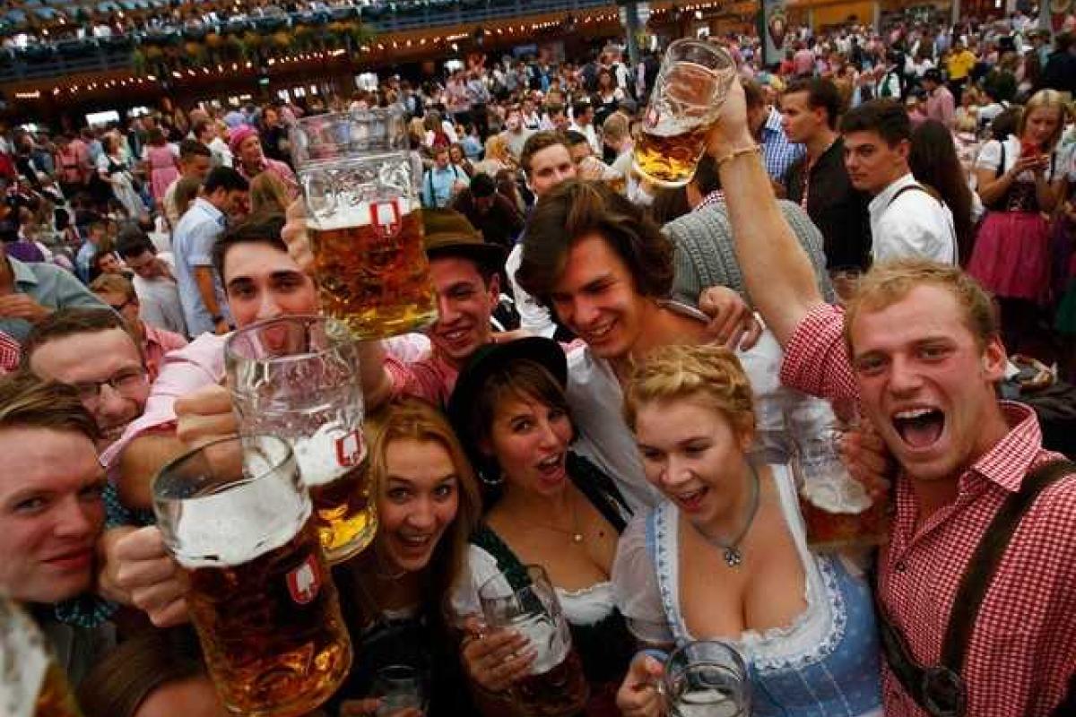 В Мюнхене открылся знаменитый фестиваль пива Октоберфест