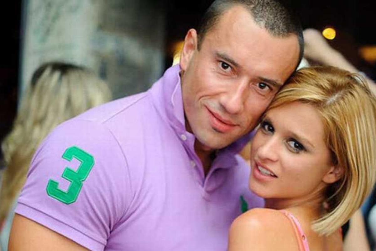 Экс-любовник Ксении Бородиной вернулся к жене и сыну