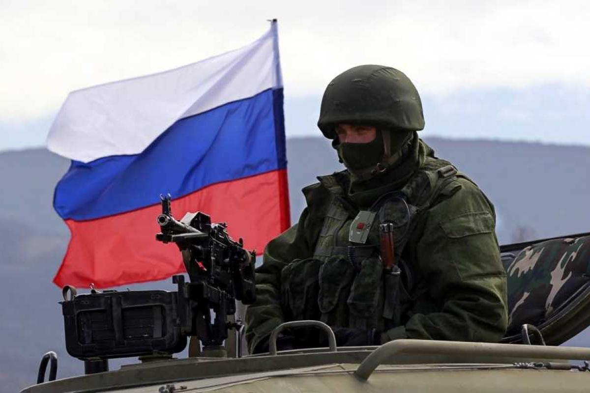 Путин найдет новые ресурсы, чтобы вести войну на два фронта - эксперт Путин найдет новые ресурсы, чтобы вести войну на два фронта - эксперт