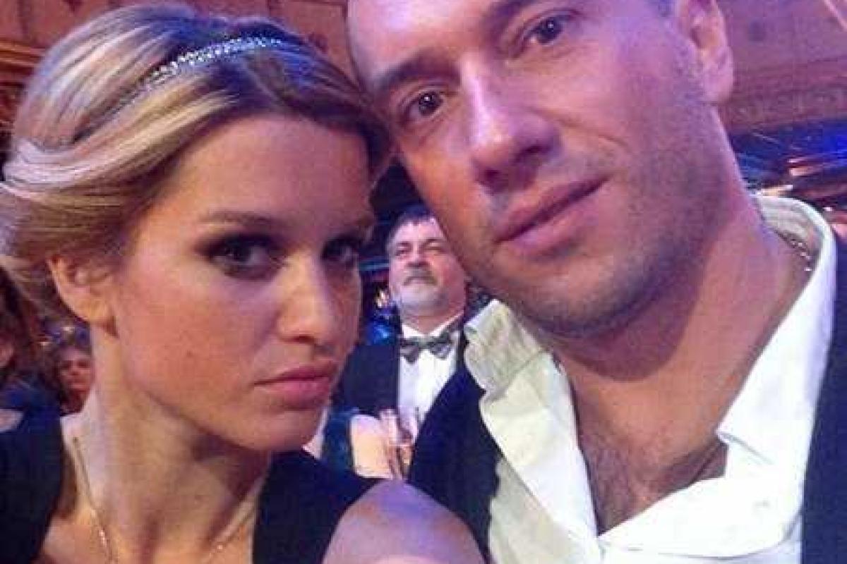 Экс-любовник Ксении Бородиной заставил свою жену стать копией телеведущей