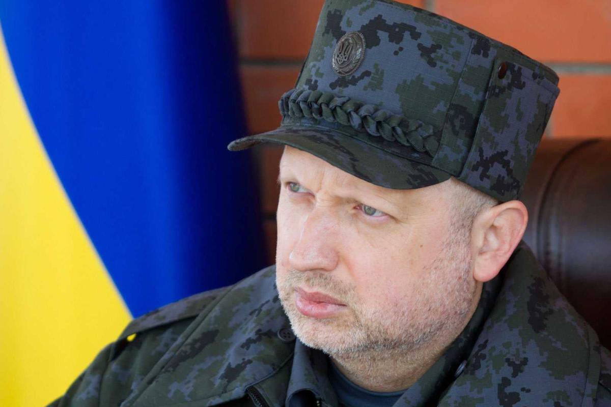 Турчинов: совершая бомбардировки в Сирии, Россия хочет продемонстрировать военную мощь Турчинов: совершая бомбардировки в Сирии, Россия хочет продемонстрировать военную мощь