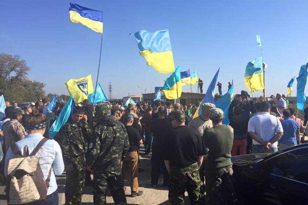 Политолог: сейчас проводить полную блокаду Крыма не имеет смысла Политолог: сейчас проводить полную блокаду Крыма не имеет смысла