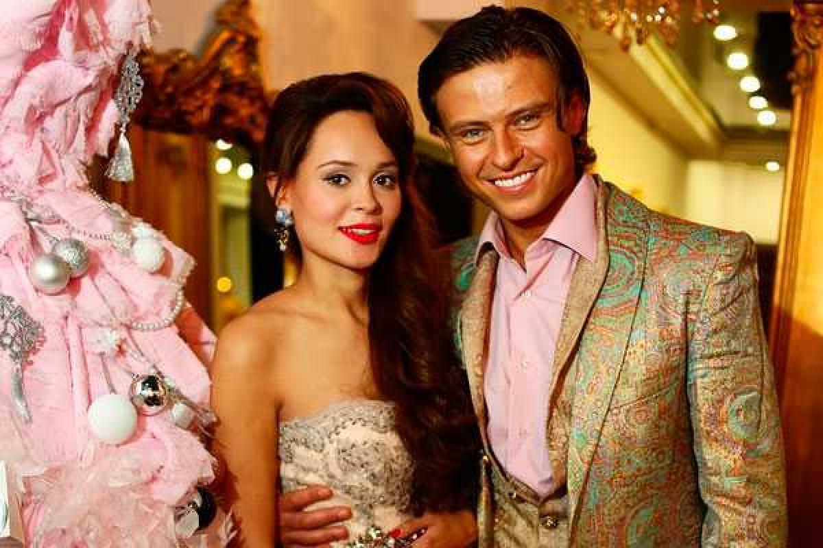 Модель, родившая от Прохора Шаляпина, собирается замуж 