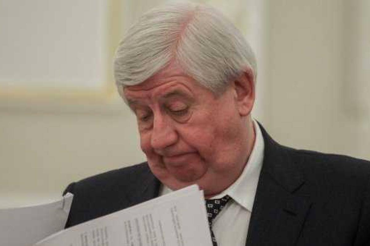 Президент рассмотрит петицию об увольнении генпрокурора Шокина