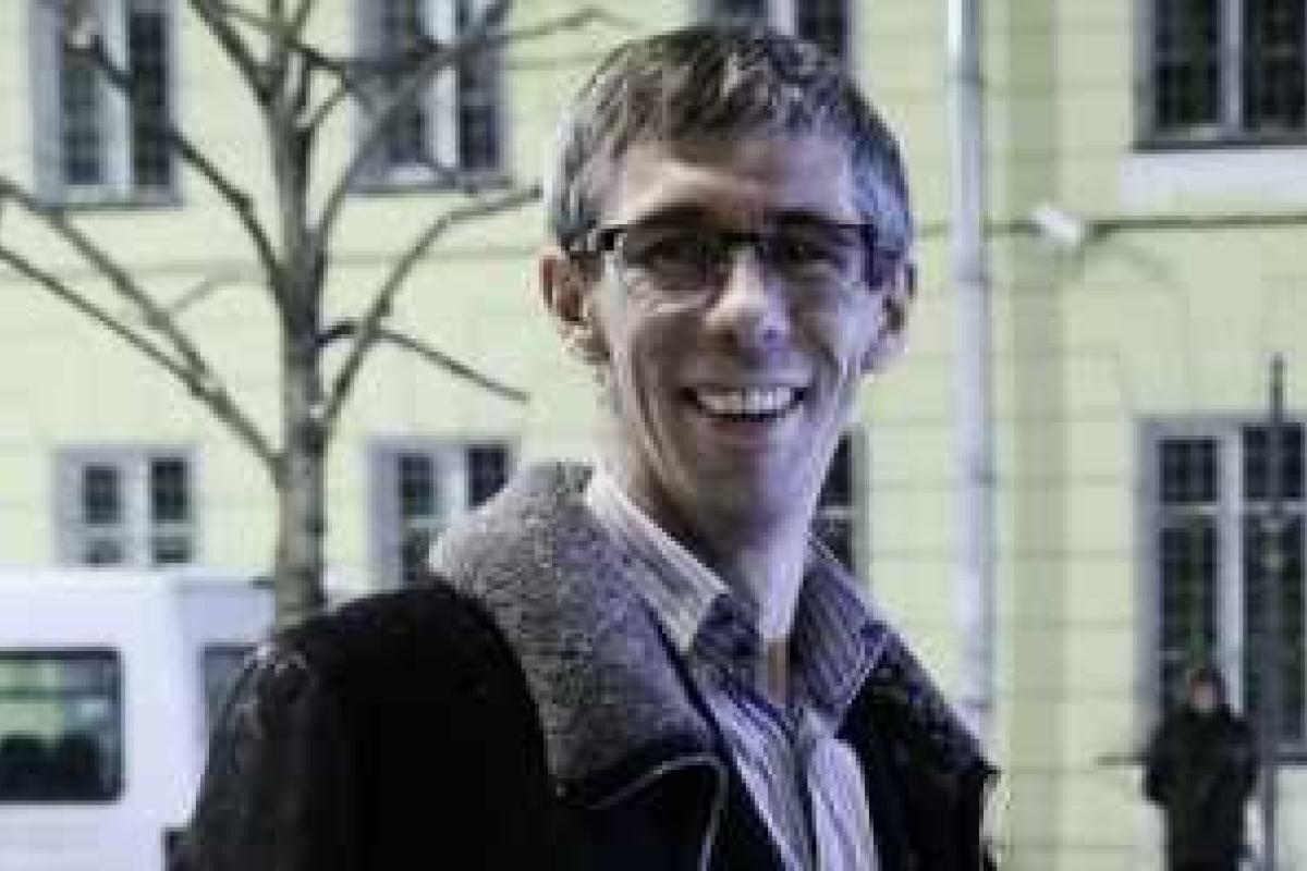Скандальный актер Панин вывел в свет новую возлюбленную