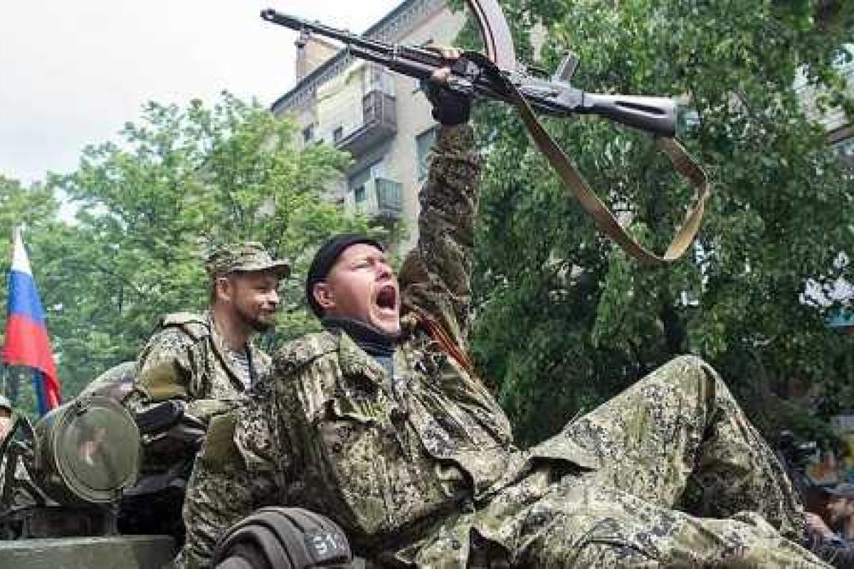 Безысходность и тоска "по оружию" толкают боевиков "ДНР" на смерть Безысходность и тоска "по оружию" толкают боевиков "ДНР" на смерть