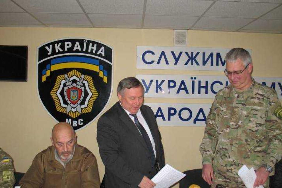 На Луганщине официально представили нового начальника управления внутренних дел области
