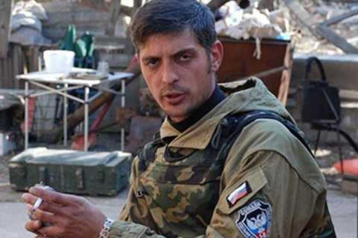 Фейгин о "Гиви": Бешенную карьеру делают люди - от торговца водкой до "героя" Фейгин о "Гиви": Бешенную карьеру делают люди - от торговца водкой до "героя"