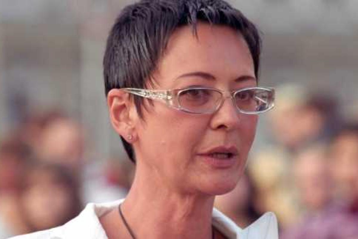 Ирина Хакамада вывела в свет взрослую солнечную дочь