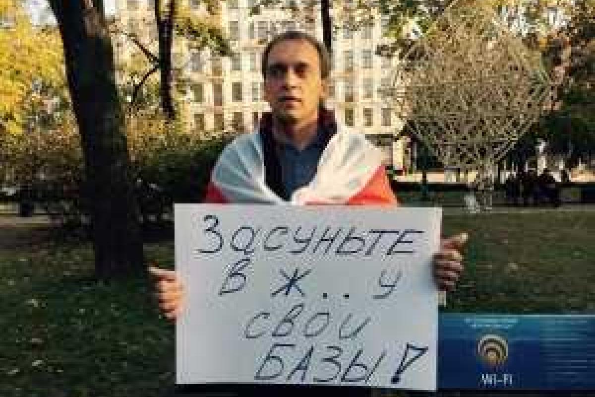Белорусы не согласны с политикой своего президента и митингуют против российских авиабаз в своей стране