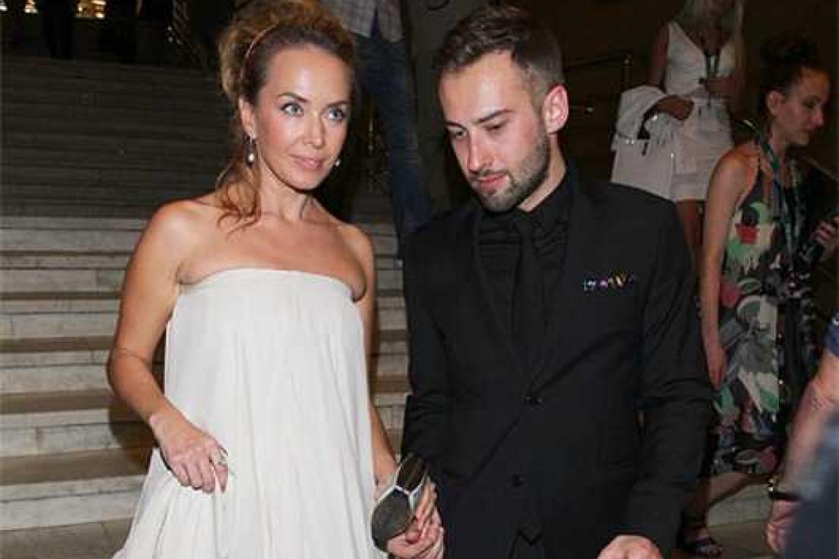 Отец Жанны Фриске открыто обвинил Дмитрия Шепелева в краже средств певицы