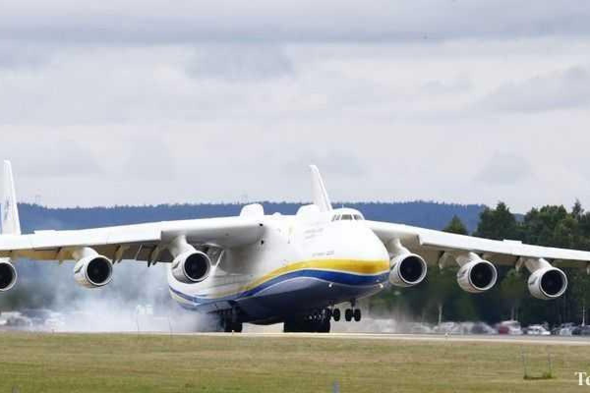 Украина планирует поставлять современные пассажирские и транспортные самолеты в Казахстан Украина планирует поставлять современные пассажирские и транспортные самолеты в Казахстан