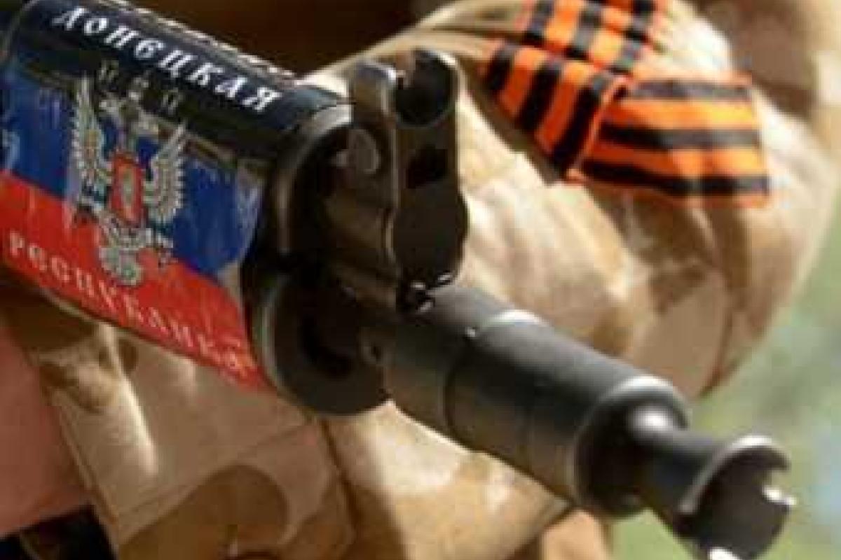 У боевиков "ДНР" сегодня праздник - годовщина создания "отдельного комендантского полка". Видео У боевиков "ДНР" сегодня праздник - годовщина создания "отдельного комендантского полка". Видео