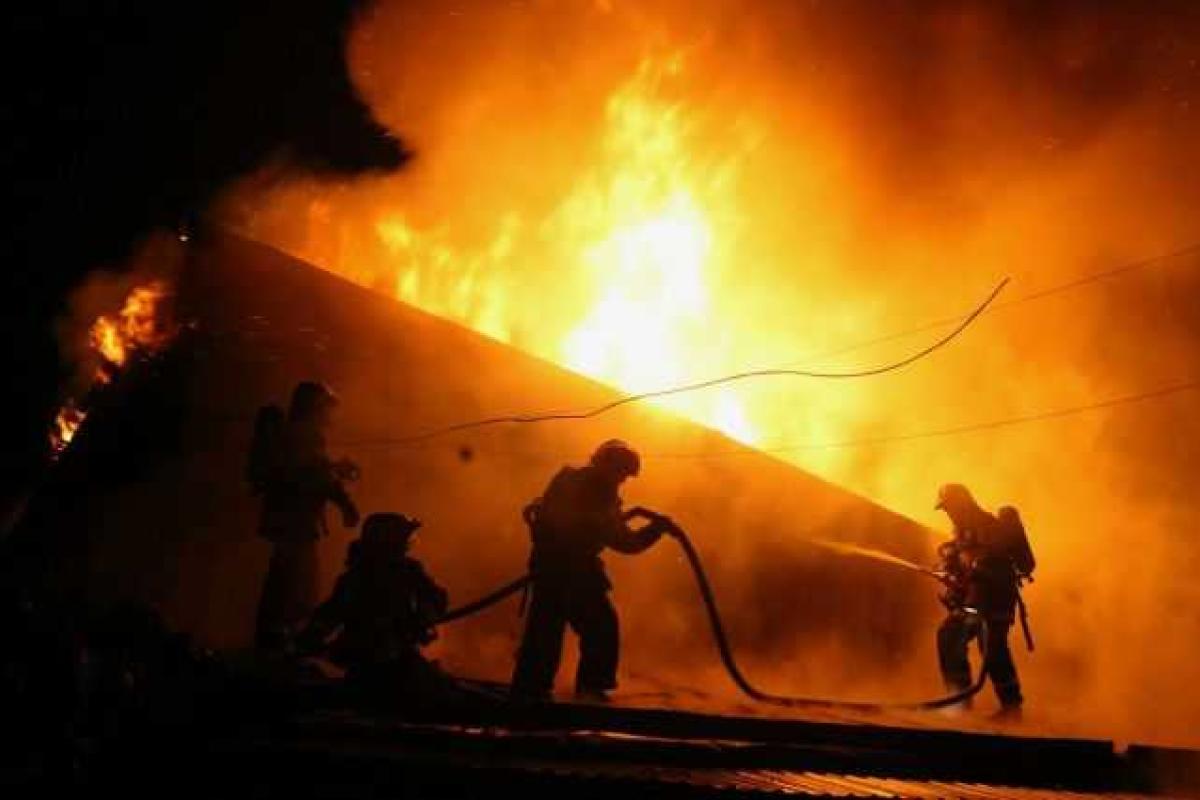 Журналист: Ничто не случайно. Ни взрывы в Сватово, ни молчание президента по этому поводу