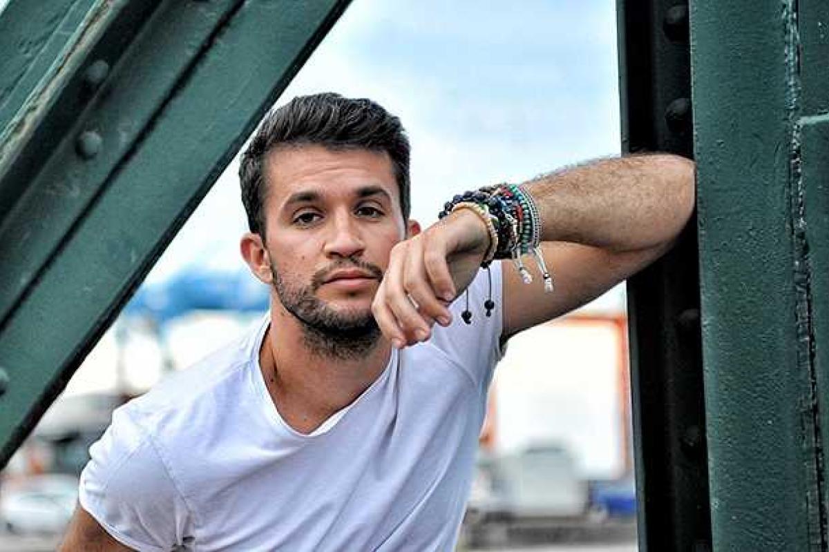 Хорват Дамир Кедзо - победитель конкурса "Новая волна" в Сочи