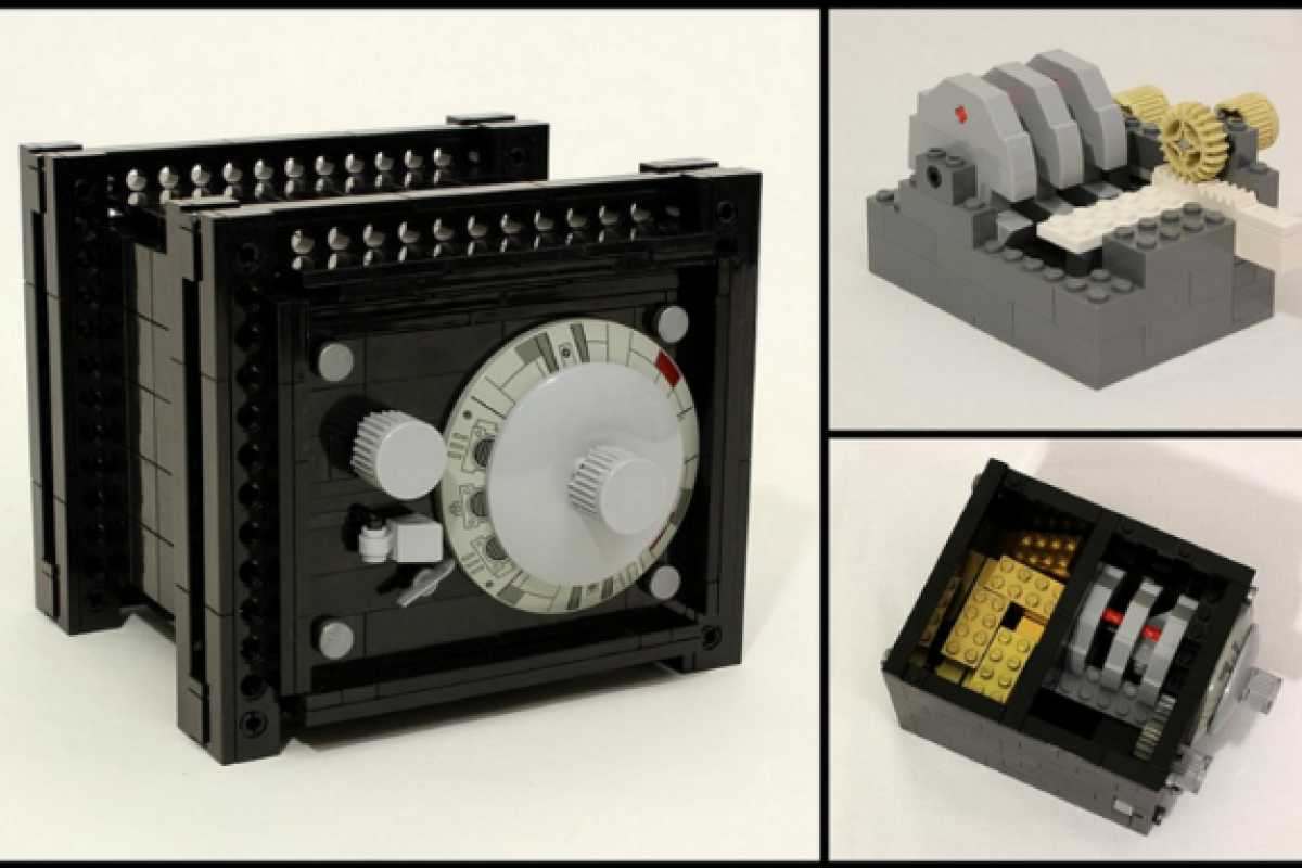 Сейф из Lego, который невозможно открыть или разобрать без кода создал изобретатель из Канады