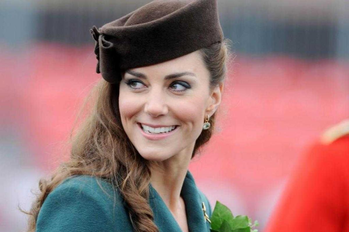 Скандал в благородном семействе: матери Кейт Миддлтон могут запретить общаться с внуками 