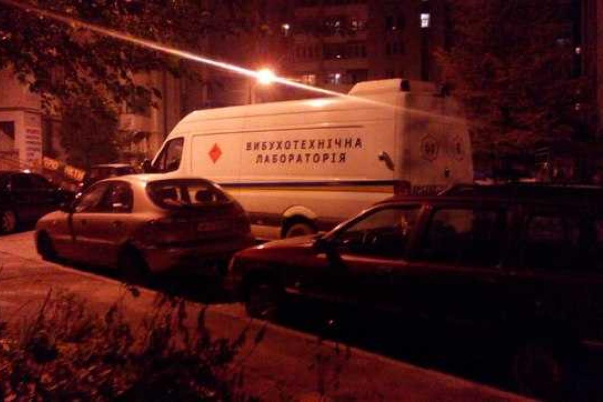 Жителей одной из львовских многоэтажек напугала деталь от туалетного бачка Жителей одной из львовских многоэтажек напугала деталь от туалетного бачка