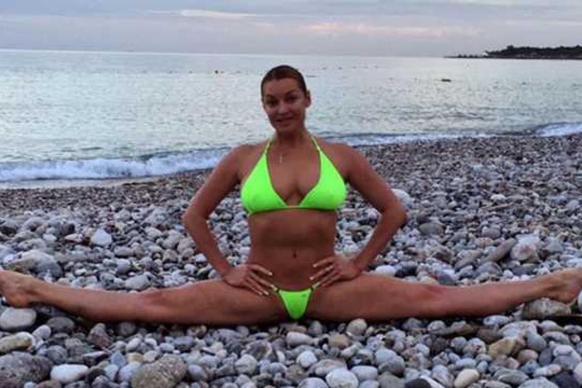 Балерина Волочкова разозлилась на фаната и планирует подать на него в суд