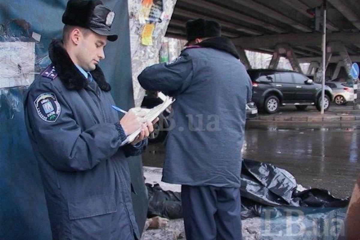 Столичные полицейские случайно обнаружили труп мужчины  Столичные полицейские случайно обнаружили труп мужчины