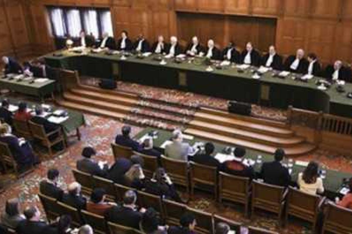 Переселенка из оккупированного Луганска подала на РФ иск в Гаагский суд  Переселенка из оккупированного Луганска подала на РФ иск в Гаагский суд