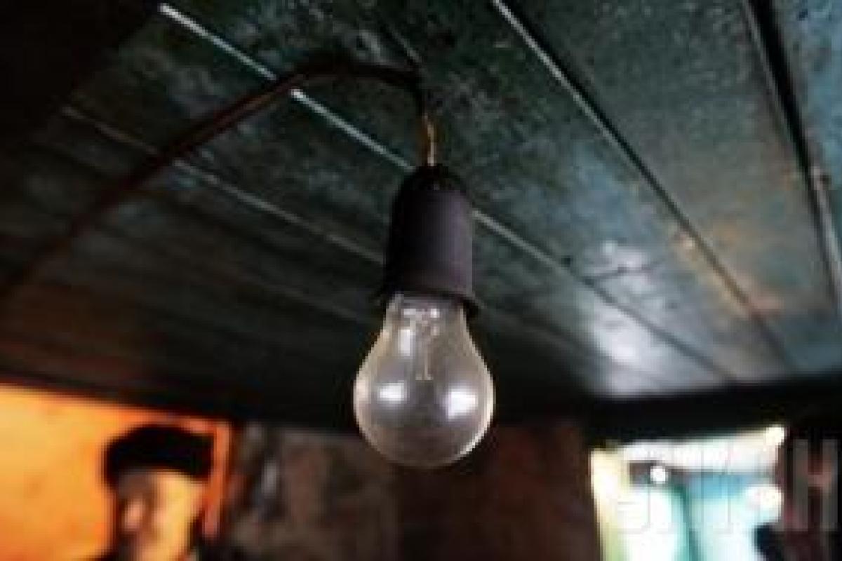 Специалисты обещают восстановить энергоснабжение Крыма в течение двух дней