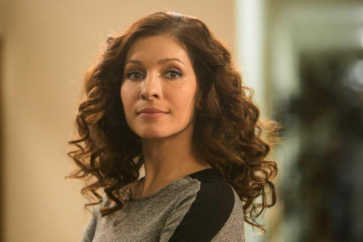 Звезда телесериала "Кухня" сегодня официально развелась с мужем