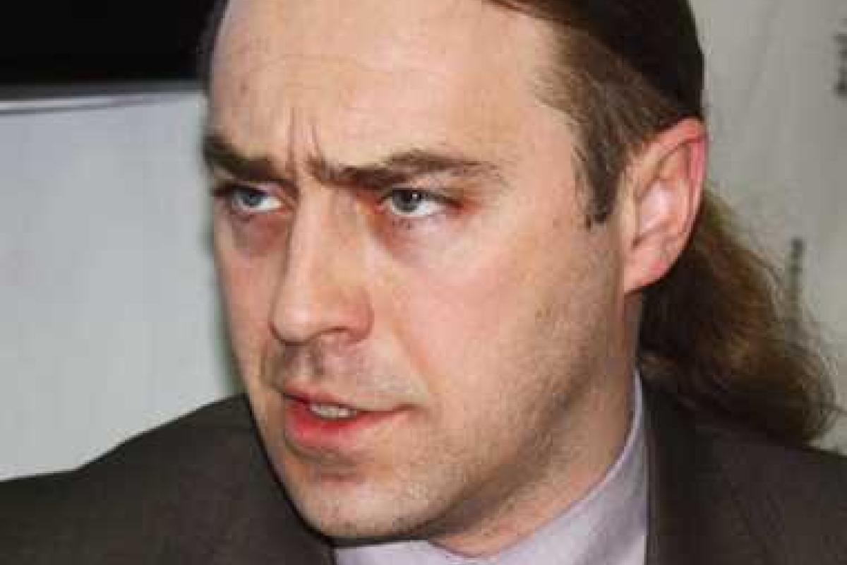 Экс-нардеп Мирошниченко устроил громкую "разборку" с дракой и полицией в квартире бывшей жены Экс-нардеп Мирошниченко устроил громкую "разборку" с дракой и полицией в квартире бывшей жены