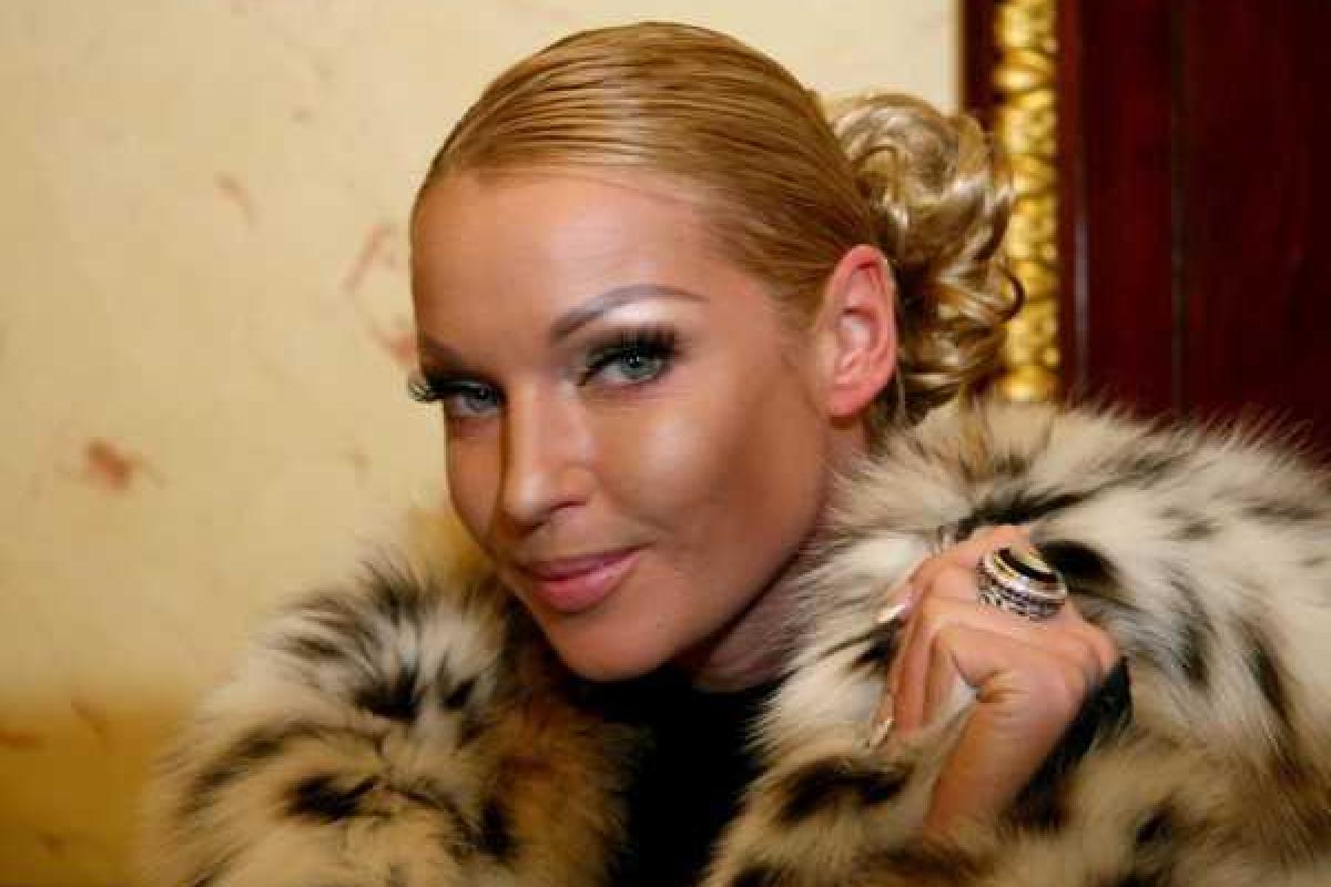 Анастасия Волочкова нагрубила подписчикам в Instagram