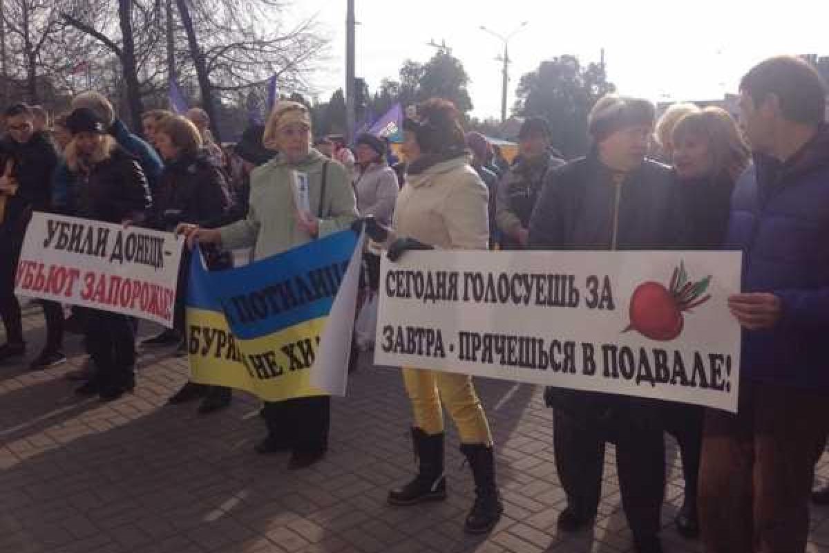 Ситуация в Запорожье накаляется: в городе возможно гражданское противостояние