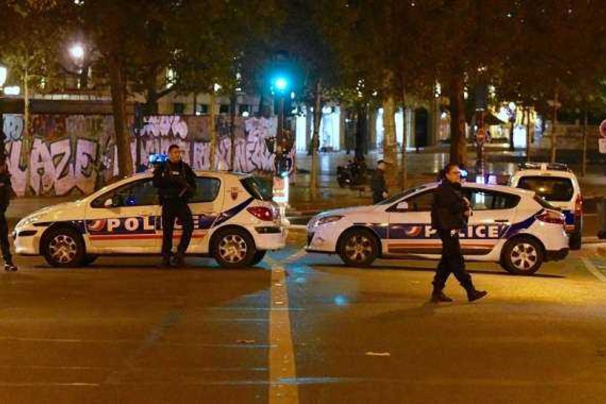 В Нидерландах разыскивают террориста, причастного к организации терактов в Париже В Нидерландах разыскивают террориста, причастного к организации терактов в Париже