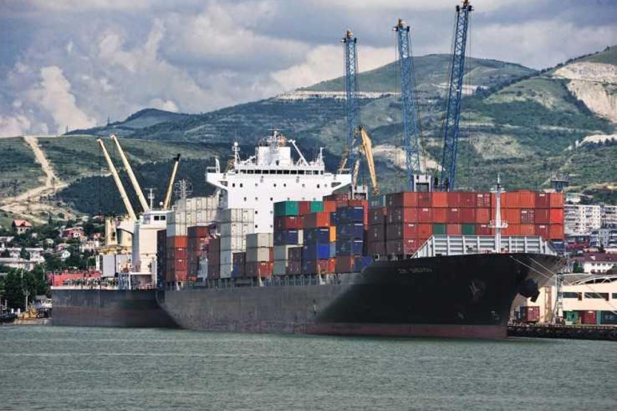 Российские таможенники задерживают грузы, поступающие из Турции